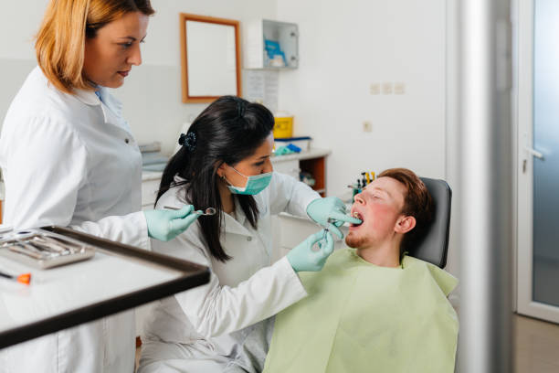 Best Tooth Infection Emergency Dentist  in Rainelle, WV